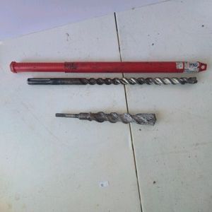 Lot of Bosch SDS-Plus Rotary Hammer Drill Bits and Chisel
