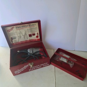 Milwaukee Heavy Duty Screw-Shooter Kit 6767-1 with Metal Case