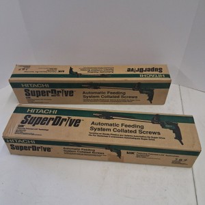 Lot of Hitachi SuperDrive Collated Screws