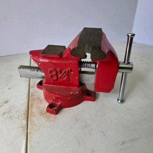 Red 8 12 Inch Bench Vise with Swivel Base