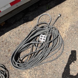 Heavy Duty Extension Cord with 4-Outlet Power Block