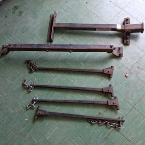 Reese 2 Trailer Hitch Receiver Drawbar with Hitch Pins Lot