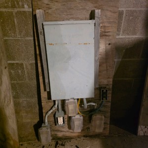 Temp Electrical Breaker Panel