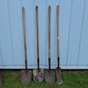 Lot of 4 Long Handle Garden Shovels and Spades