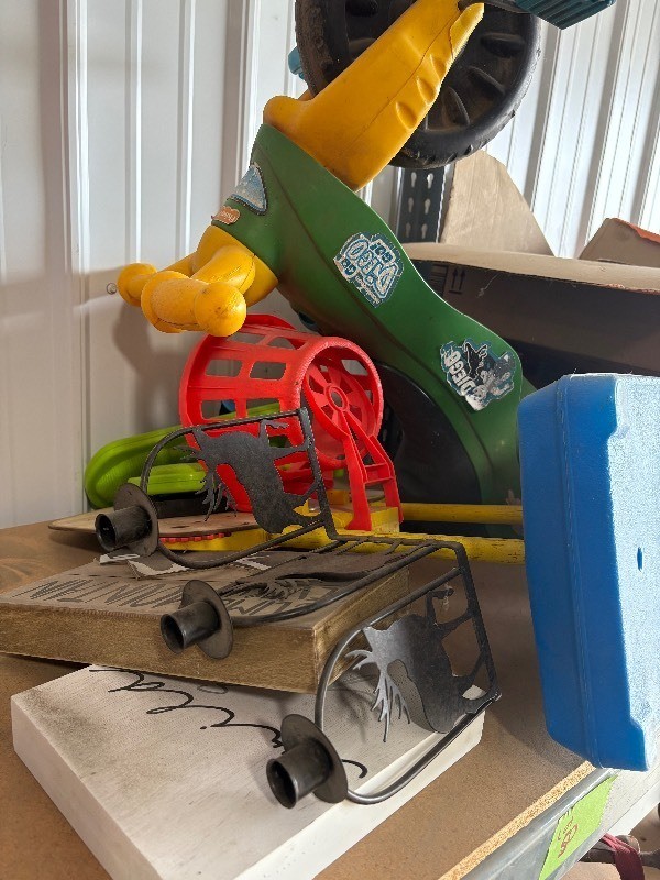 Home Decor   &  Toys