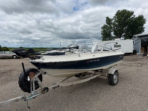 1980 Crestliner AMF