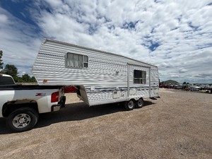 1999 Sunnybrook 24 CKFS 5th Wheel