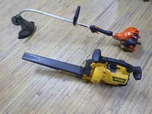 Leaf Blower and Weed Trimmer