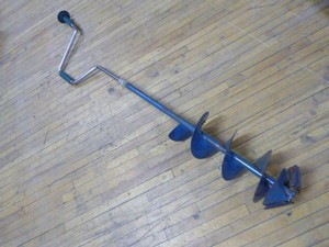 Manual Ice Auger
