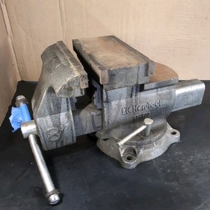 Ken-Tool 8 Reversible Mechanics Vise