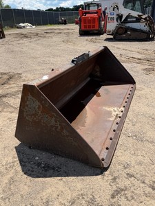 Virnig Skid-steer bucket attachment