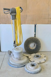 Advance Pacesetter 17HD Rotary floor machine