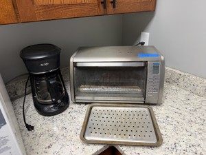 Convection Toaster Oven & Mr. Coffee Coffee maker