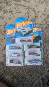 Hot Wheels supercar diecast die-cast lot Mazda lotus Pagani Aston Bentley