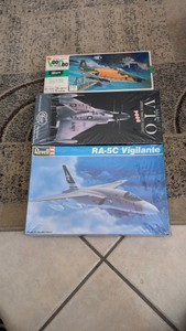172 plastic military model aircraft airplane lot convair xfy-1 vigilante rf101c voodoo
