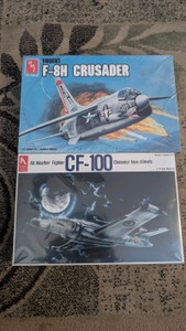 172 military plastic model kit aircraft airplane f-8h crusader cf-100 fighter