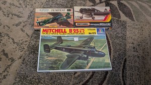 172 military plastic model kit lock hawker tempest Grumman hellcat Mitchell b2 bomber