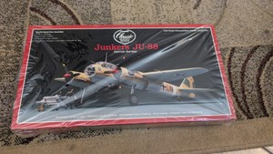 164 rare junkers ju-88 German bobber world war II military plastic model kit