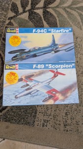 172 revell plastic model kit military aircraft f94c f89 scorpion Starfire