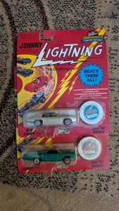 Johnny lightning commemorative vintage JL. custom GTO El Camino playing mantis