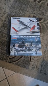 148 military plastic model kit f-84f thunderstreak t-33a trainer, Vietnam jet fighter lot