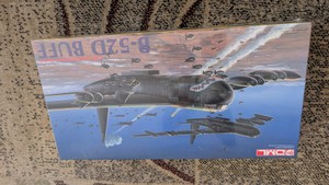 1144 DML dragon models b-52d buff modern bomber military plastic model