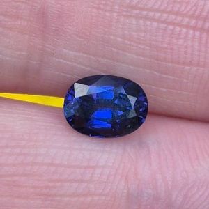 1.90 Carat Natural Blue Sapphire Retail Value $1,900 VIDEO