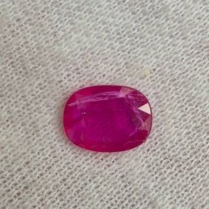 1.07 Carat Natural Ruby VIDEO