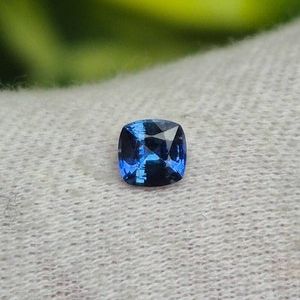 0.65 Carat Natural Ceylon Sapphire Retail Value $975 VIDEO
