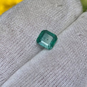 1.23 Carat Natural Emerald