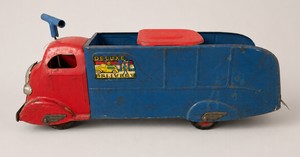 Vintage 1930s Marx Deluxe Delivery Pressed Steel Ride On Toy