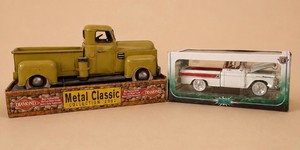 Vintage Model Pick-Ups Metal