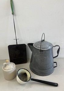 Primitive Lot Granite Ware Kettle, Popcorn Maker