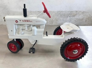 McCormick IH International Harvester Farmall Pedal Tractor circa December 2000
