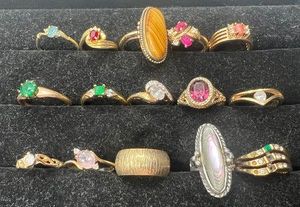 Lot of 15 Costume Jewelry Rings