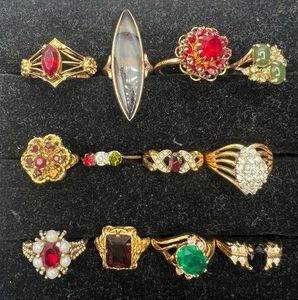 Lot of 12 Costume Jewelry Rings