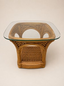 Lane Furniture Rattan Side Table