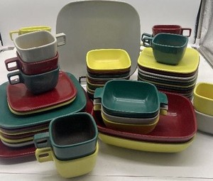 Arrowhead Melmac Dishes Large LOT 50 plus Pieces