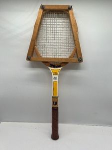 Vintage 27 Chris Everett Miss Chris Tennis racket by Wilson