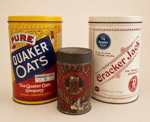 Three Vintage Tins Quaker Oats Cracker Jack and Royal Baking Soda