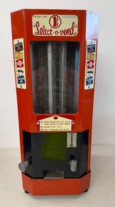 1940s Vintage Select-O-Vend Candy and Gum Penny Machine