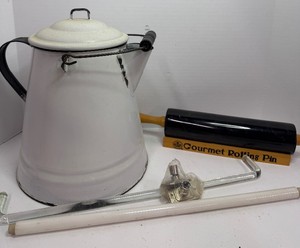 Vintage Farmhouse Kitchen Lot