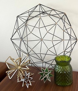 LR - Mid Century Modern Style Home Decor Mixed Lot Geometric Wall Hanging, Star Sculptures & Vase