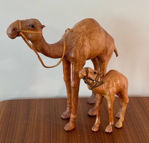 LR - Vintage Leather Camel Figurines Pair