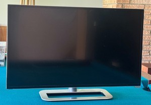 LL - Flat-Screen TV - Vizio M321i-A2 LED