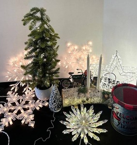 LFR - Christmas Holiday Decor Mixed Set 26In Faux Tree