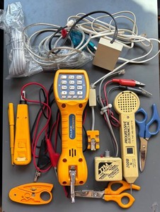 LBR - Telephone Test Set - Fluke Networks TS30 With Case & Accessories