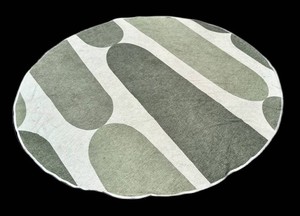 G - Round Ruggable Area Rug 71in Green & White