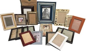 UB1 - Picture Frames Mixed Lot Assorted Styles & Sizes