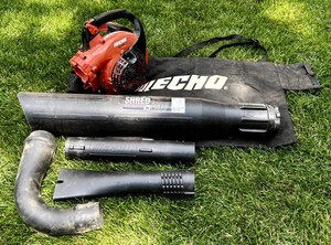 S - Gas Leaf Blower - Echo ES-255 Shred N Vac With Attachments